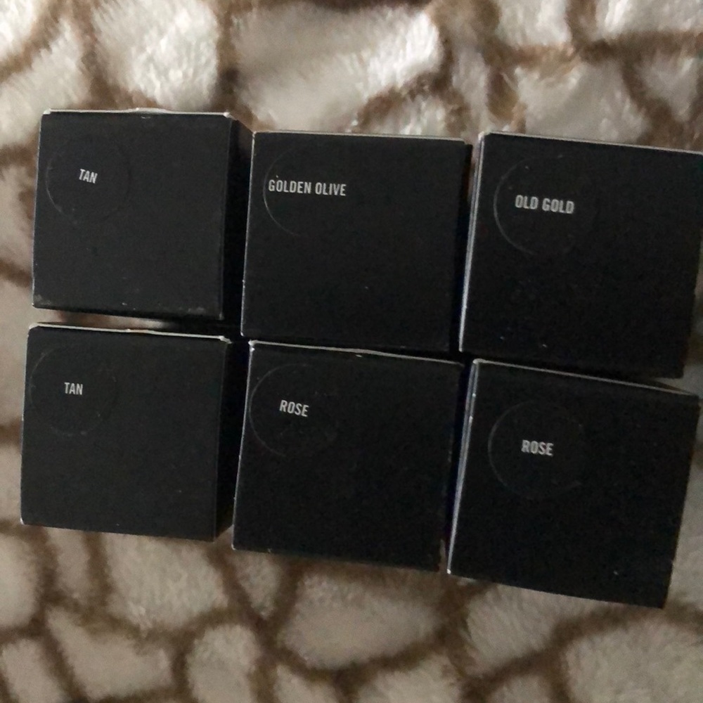 💥MAC Authentic Pigment 🌟 Brand New - Picture 2 of 2